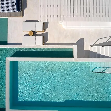 Otel Mykonos Grand & 5*