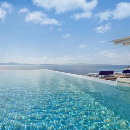 Otel Mykonos Grand & 5*